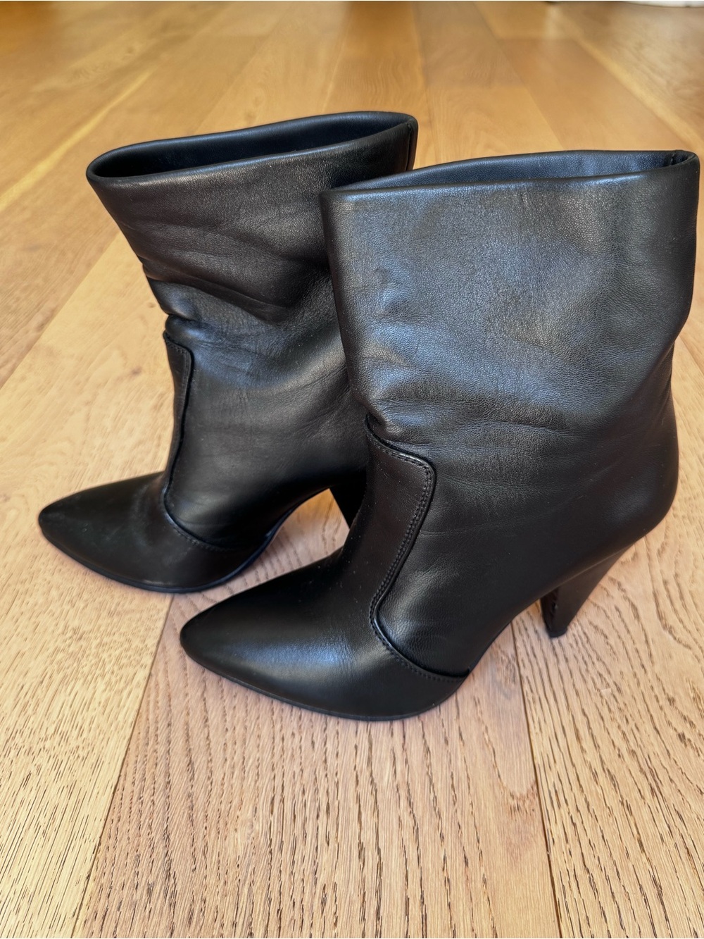 Stuart Weitzman Atomic West Ankle Booty - Black
